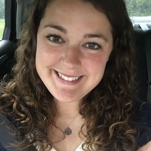 Meet your Posher, Kelsey